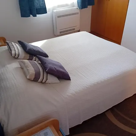 Deranja * Ντουμπρόβνικ