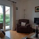 Deranja Apartman *